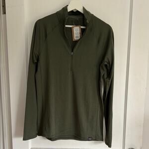 Patagonia Men's Capilene® Midweight Zip-Neck Pullover Green Zip Up Sweater
